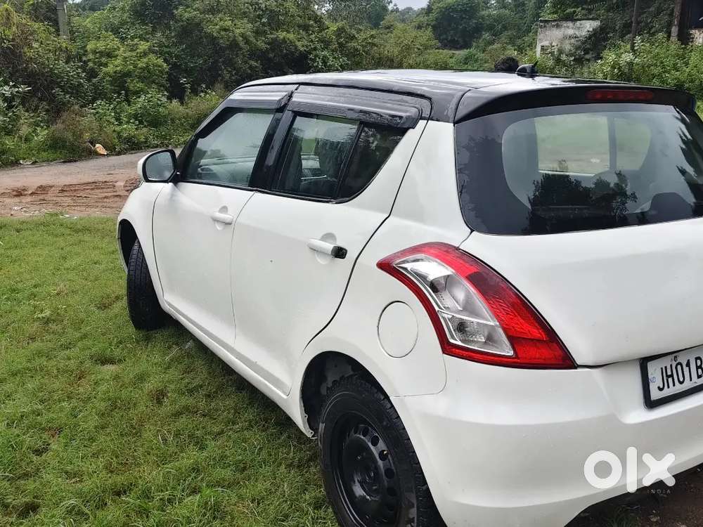 Maruti Suzuki Swift 2015