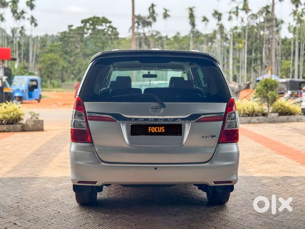 Toyota Innova 2.5 Vx 8 Str, 2012, Diesel