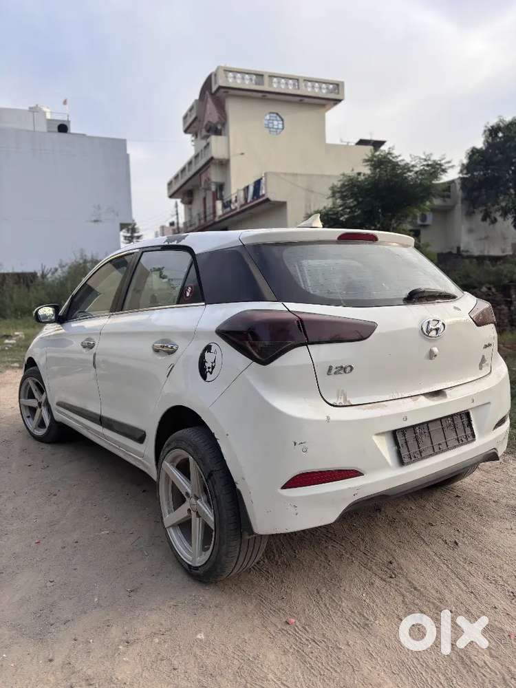 I20  4owner Engine Full Ok Average 25+ Top Model Push Botton Start