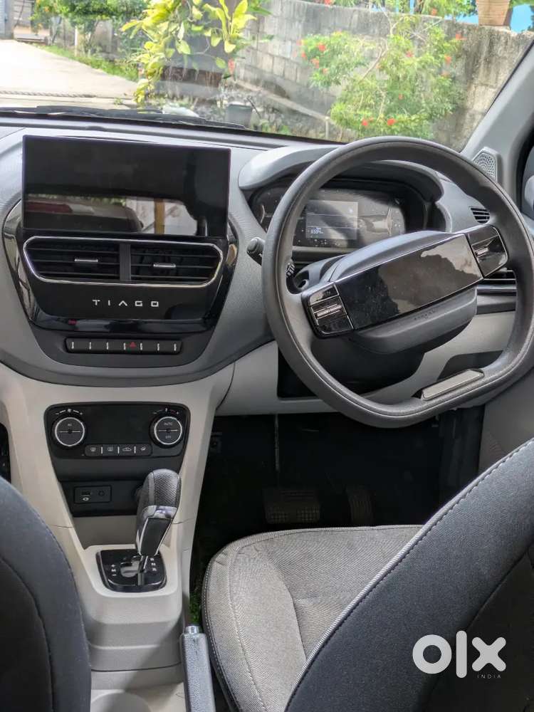 Tata Tiago Revotron 2026 Petrol