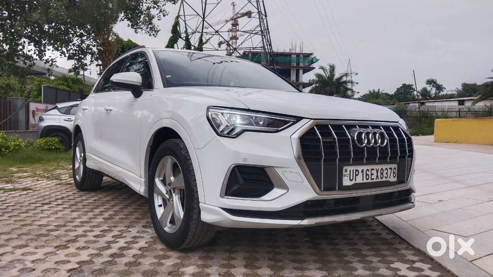 Audi Q3 40 Tfsi Premium Plus, 2025, Petrol