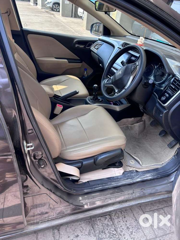 Honda City 2022 Petrol Well Maintained