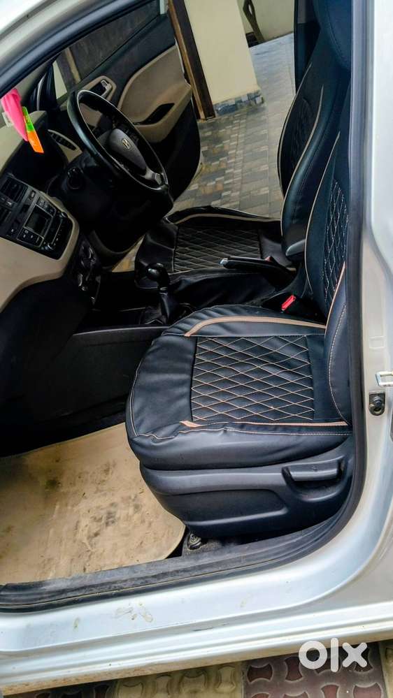 Elite I20 Magna 2014 Model