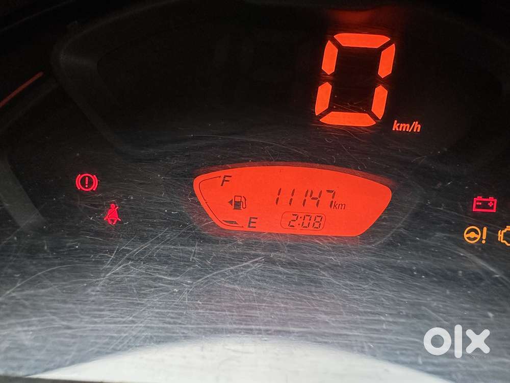 Maruti Suzuki S-presso Vxi, 2022, Petrol