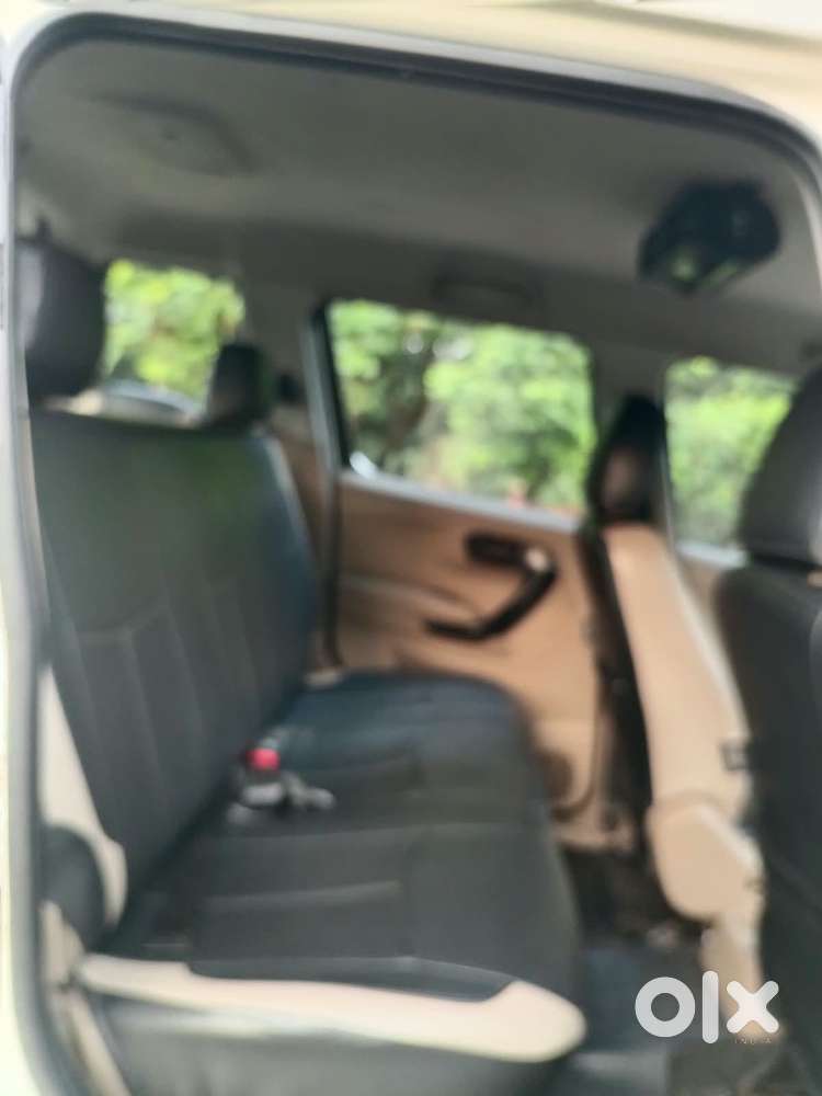 Mahindra Tuv 300 T6, 2017, Diesel