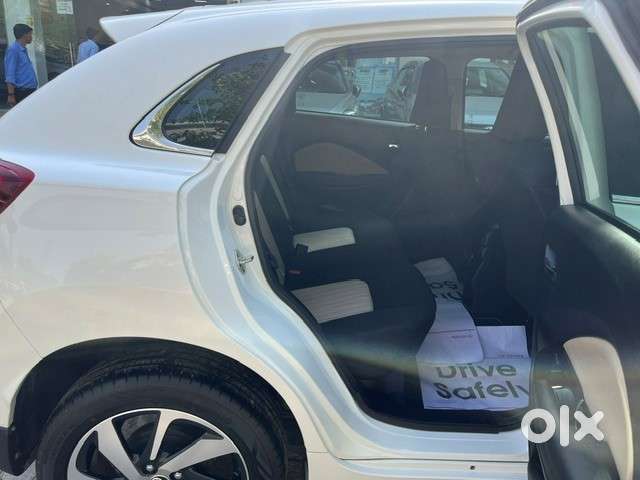 Toyota Glanza 1.2 V Amt, 2025, Petrol