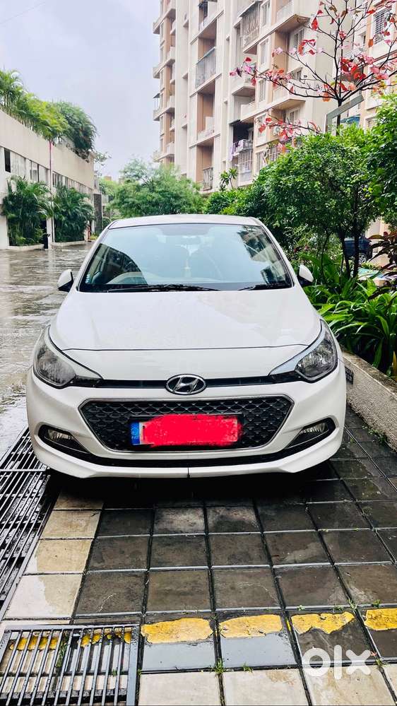 Hyundai I20 Sportz Petrol/cng Fitted