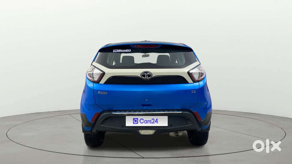 Tata Nexon 1.2 Revotron Xe, 2018, Petrol