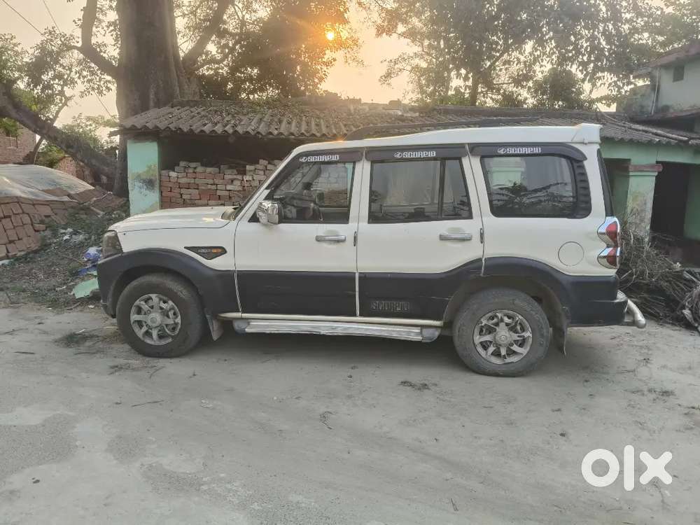 Mahindra Scorpio 2018 Diesel 130000 Km