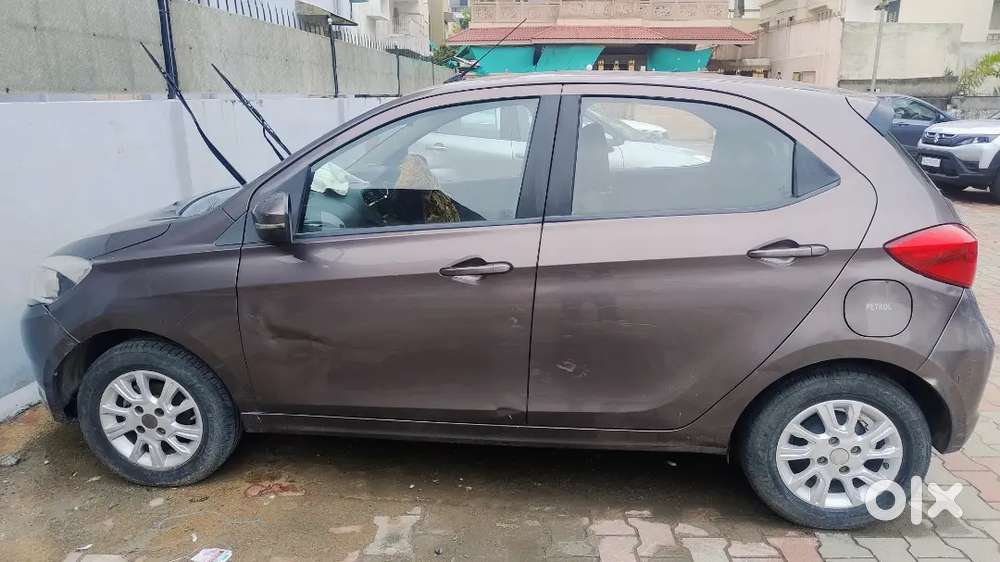 Tata Tiago Revotron 2016