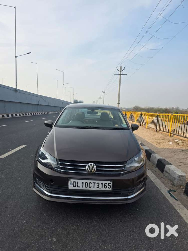 Volkswagen Vento 1.2 Tsi Highline Plus At, 2016, Petrol
