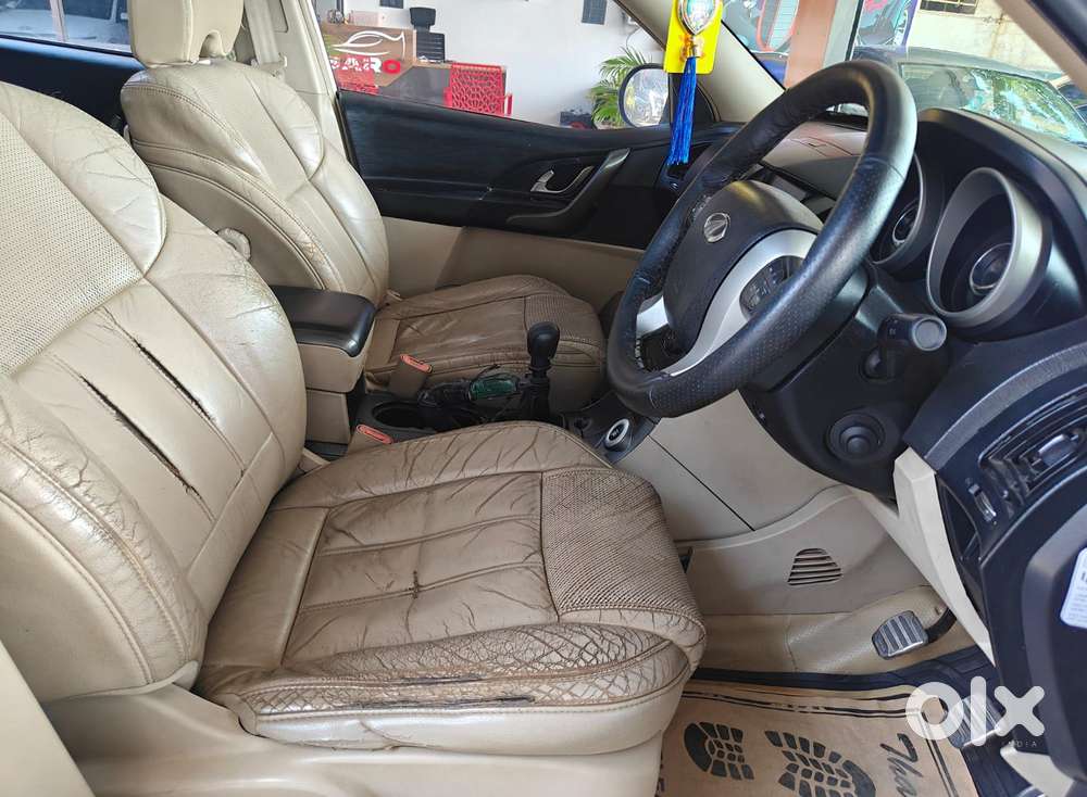 Mahindra Xuv500 2.2 W10, 2015, Diesel