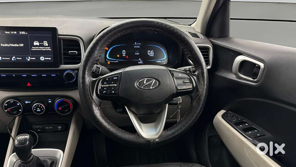 Hyundai Venue [2022-ongoing] 1.2 S, 2024, Petrol