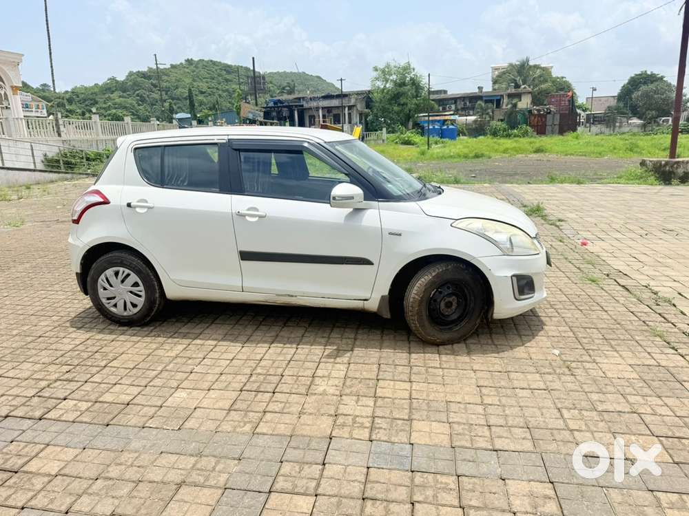 Maruti Suzuki Swift 2015 Diesel 73000 Km Driven