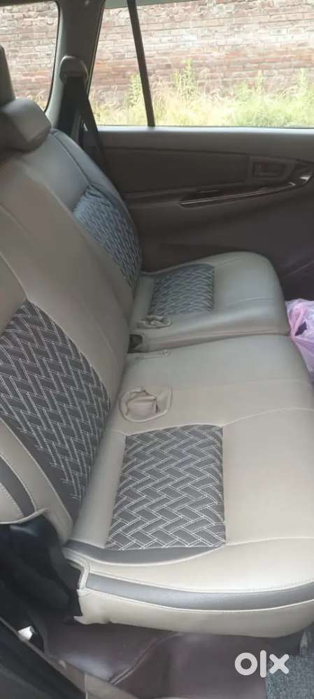 Toyota Innova 2015 Diesel Good Condition 73000km Run On Company Record