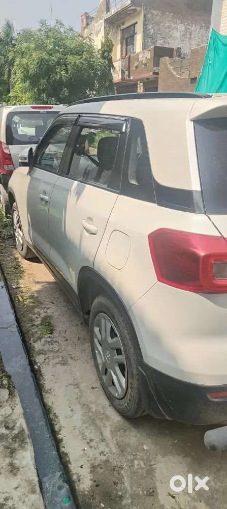 2020 Maruti Brezza Lxi