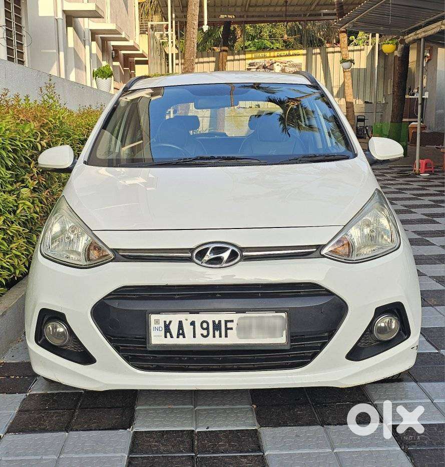 Hyundai Grand I10 Asta Automatic 1.2 Kappa Vtvt, 2015, Petrol