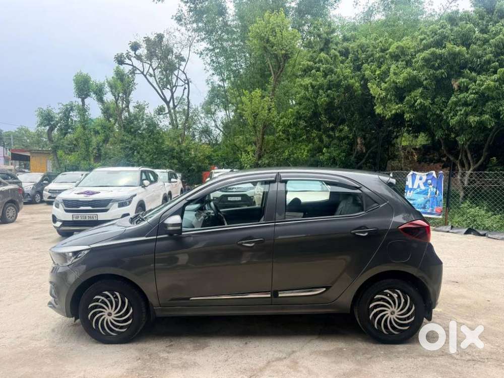 Tata Tiago, 2021, Petrol