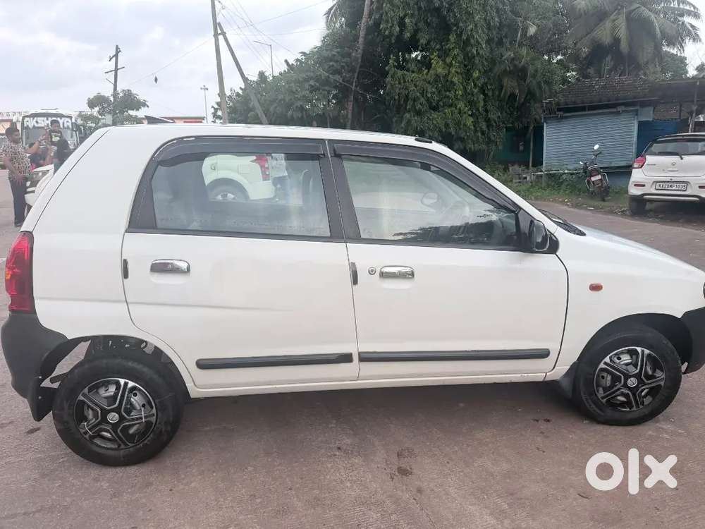Maruti Suzuki Alto 2010 Petrol