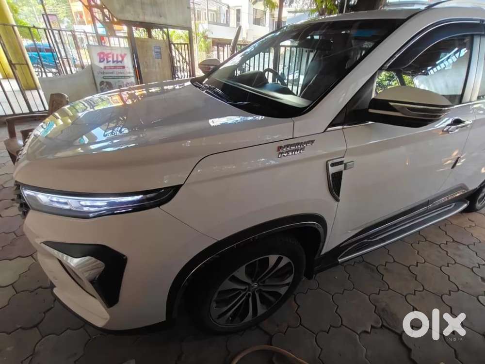 Mg Hector Plus Sharp Pro 1.5 Turbo Petrol Mt 6 Str, 2022, Petrol