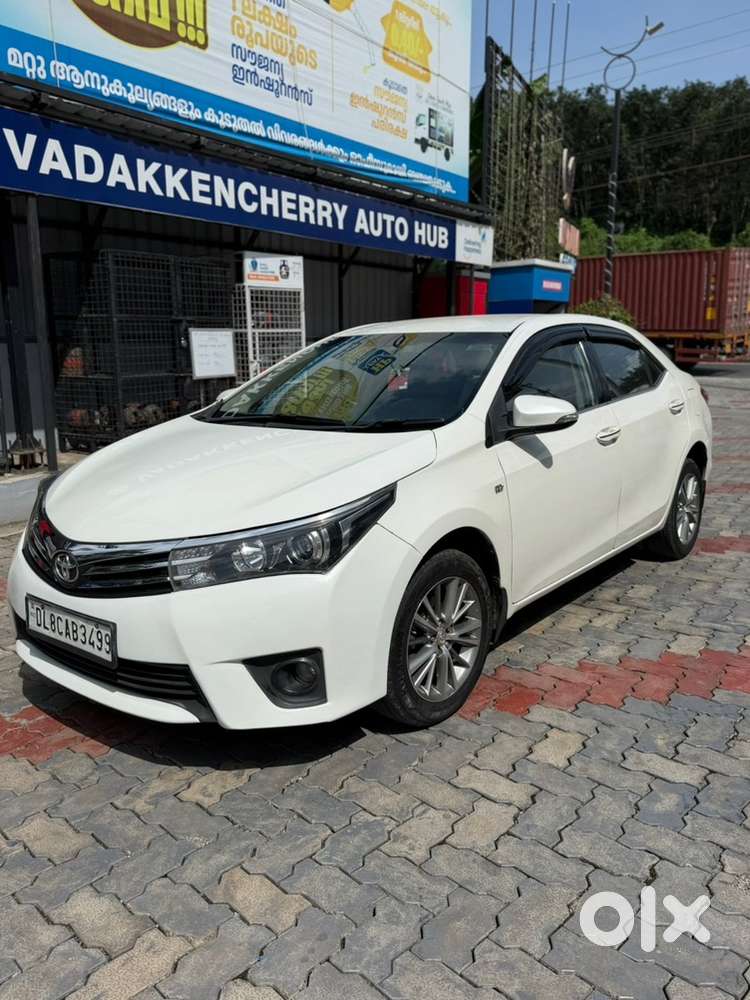 Toyota Corolla Altis 2014