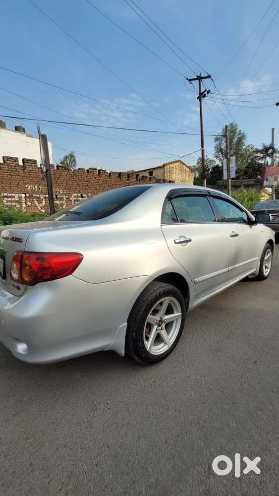 Toyota Corolla Altis 1.8 Sport, 2010, Petrol