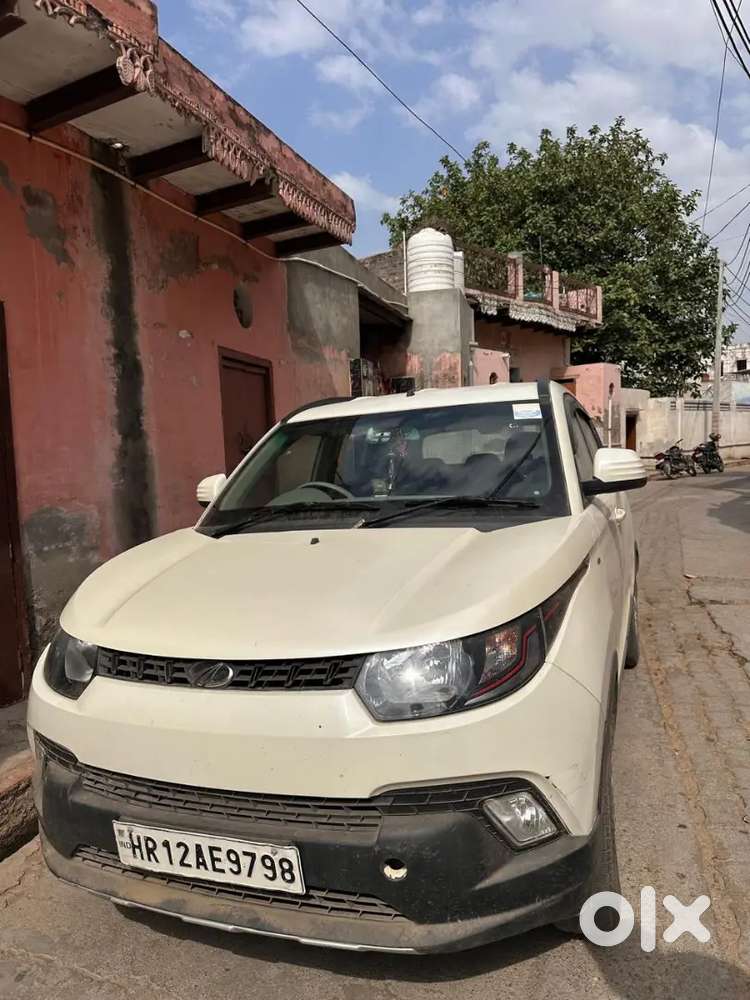 Mahindra Kuv 100 2017 Petrol Manual