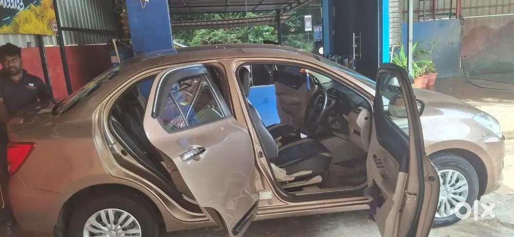 Maruti Suzuki Dzire 2017