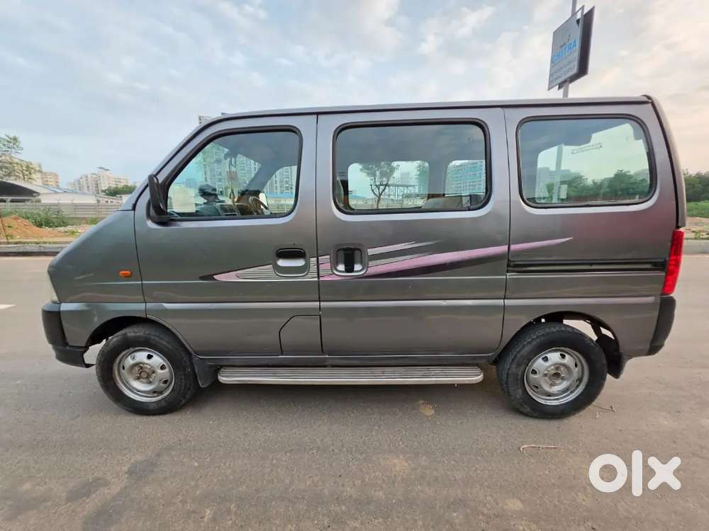 Maruti Suzuki Eeco 2016
