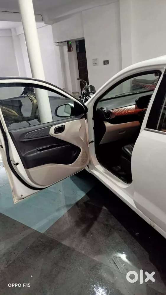 Hyundai Aura 2020 Cng & Hybrids 70000 Km Driven