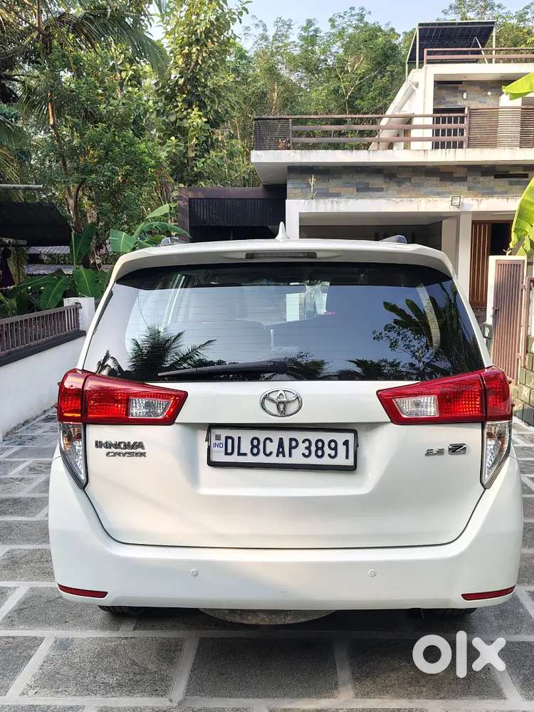 Toyota Innova Crysta Z 2016 Diesel Automatic