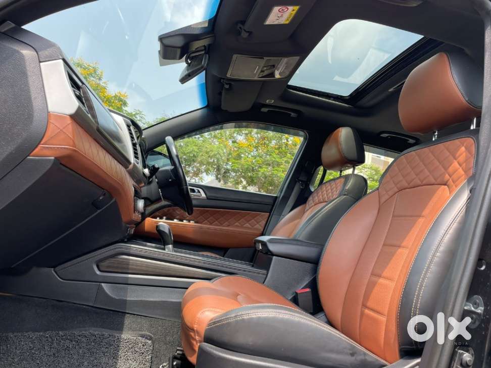 Mahindra Alturas G4 4wd At, 2019, Diesel