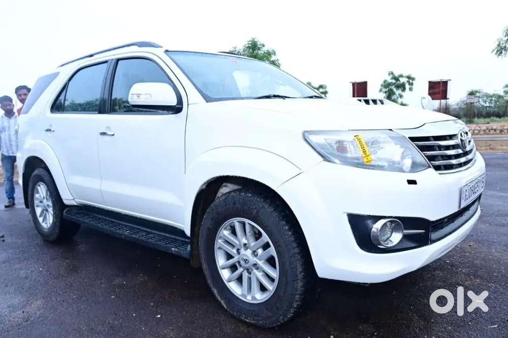 Toyota Fortuner Diesel 2013
