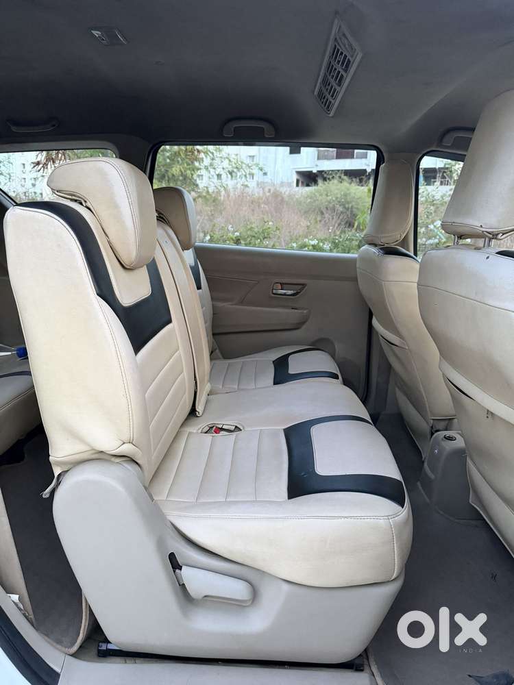 Maruti Suzuki Ertiga Vxi Shvs, 2023, Petrol