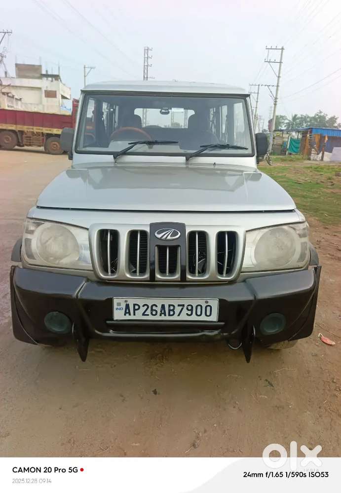 Bolero Xl 10 Seater 
Rc Valid :sep-2031