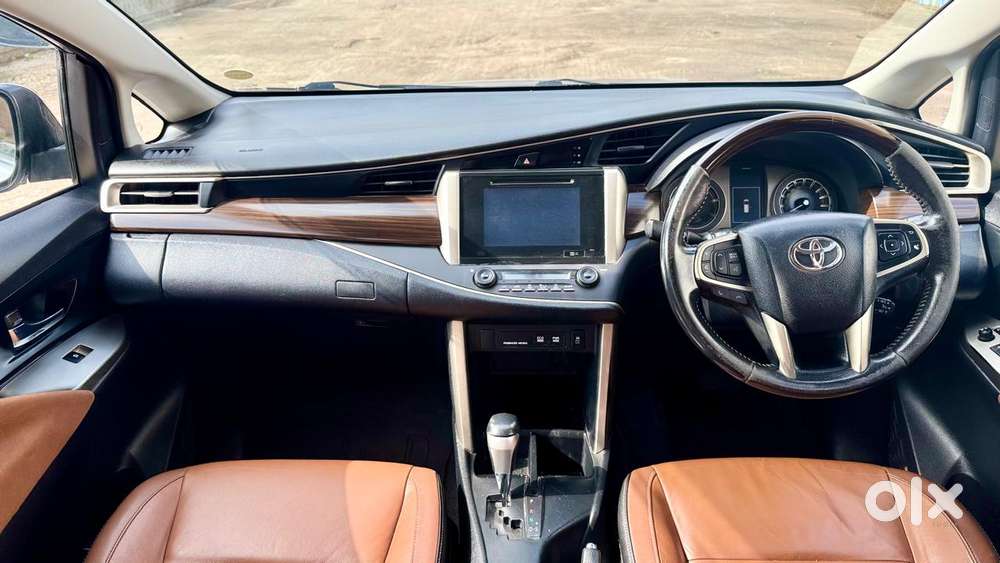 Toyota Innova Crysta 2.8 Zx At, 2016, Diesel