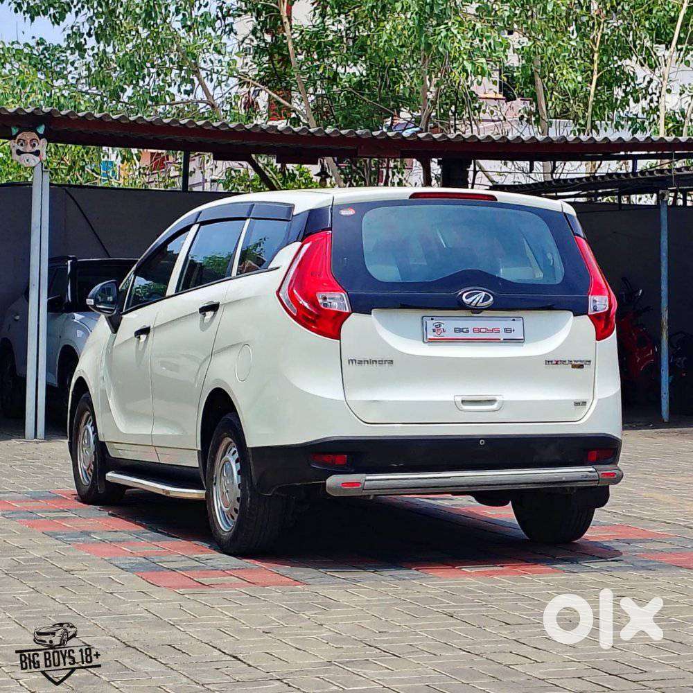 Mahindra Marazzo M2, 2018, Diesel