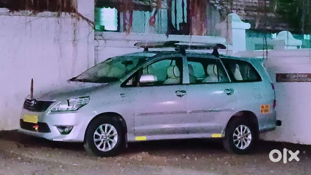 Toyota Innova 2.5 G 2012 Manual Diesel