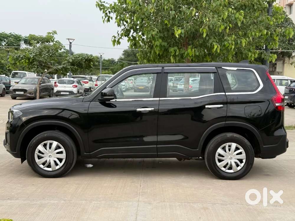 Mahindra Scorpio N Z2 Diesel Mt 7 Str, 2024, Diesel