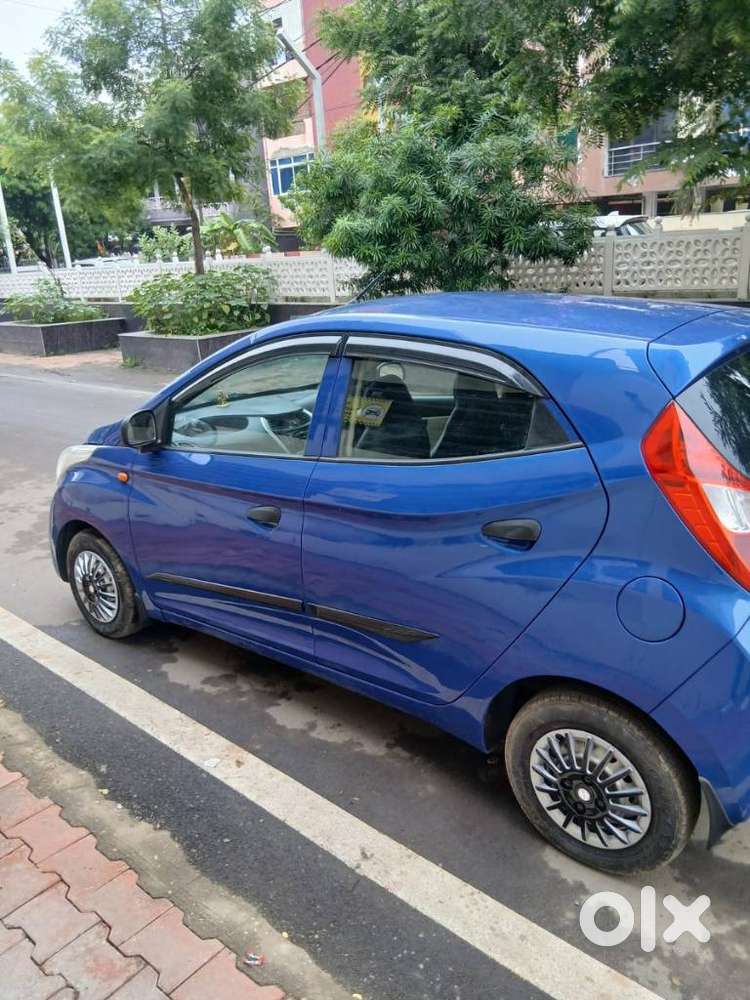 Hyundai Eon Era +, 2017, Petrol