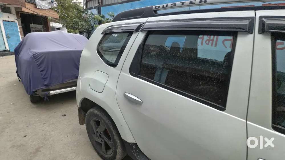 Renault Duster Explore 2013