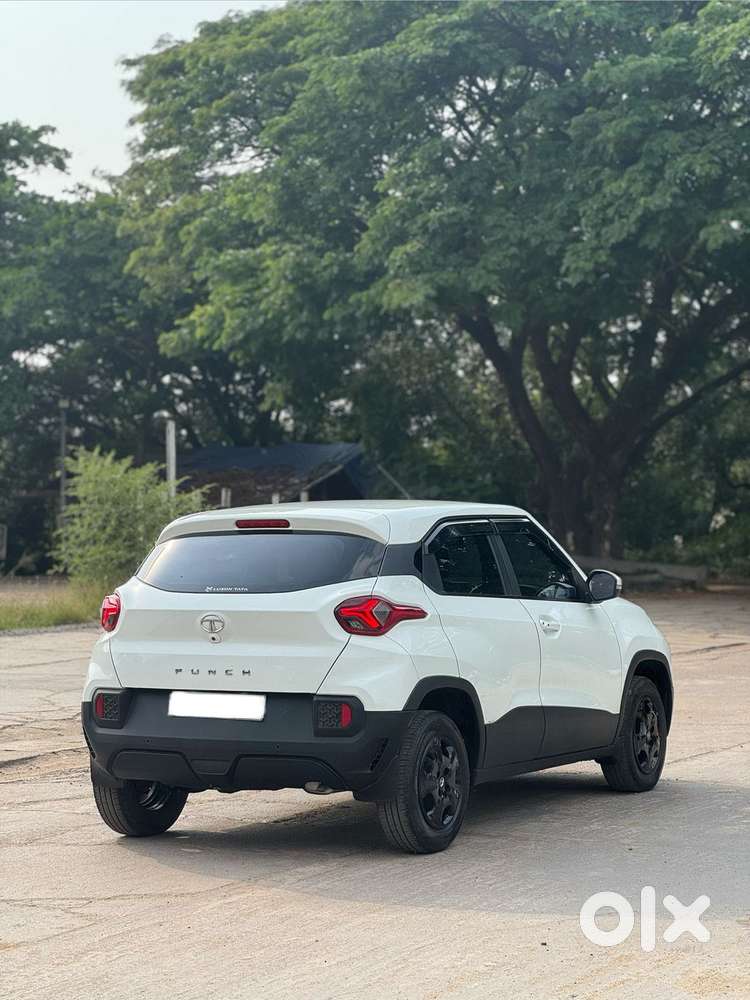 Tata Punch Accomplished, 2022, Petrol