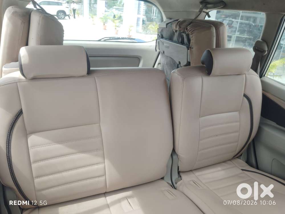 Toyota Innova 2.5 G (diesel) 8 Seater, 2014, Diesel