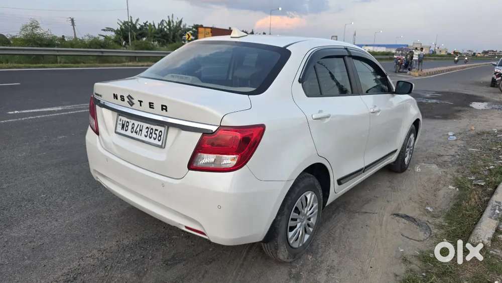 Maruti Dzire 1.2 Vxi 2023