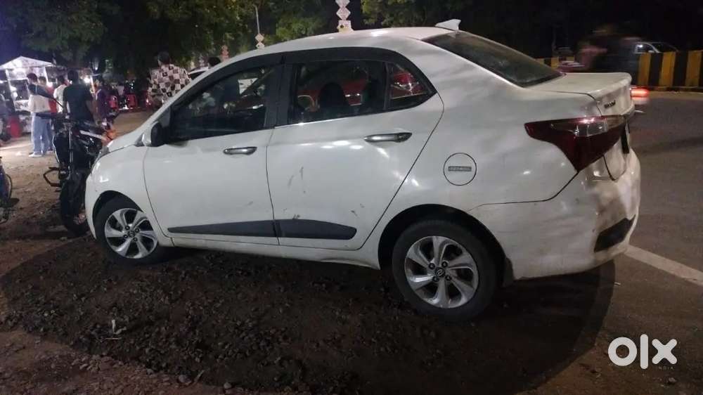 Hyundai Xcent 2017 Petrol 99k Km Driven