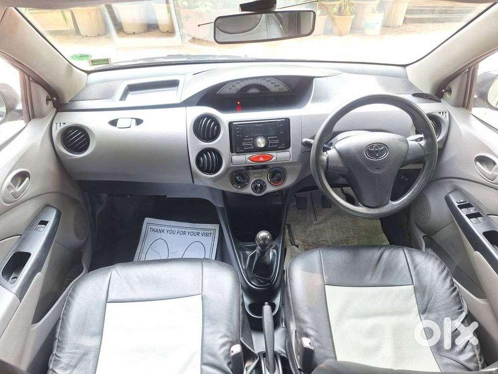 Toyota Etios 2010-2012 G, 2011, Petrol