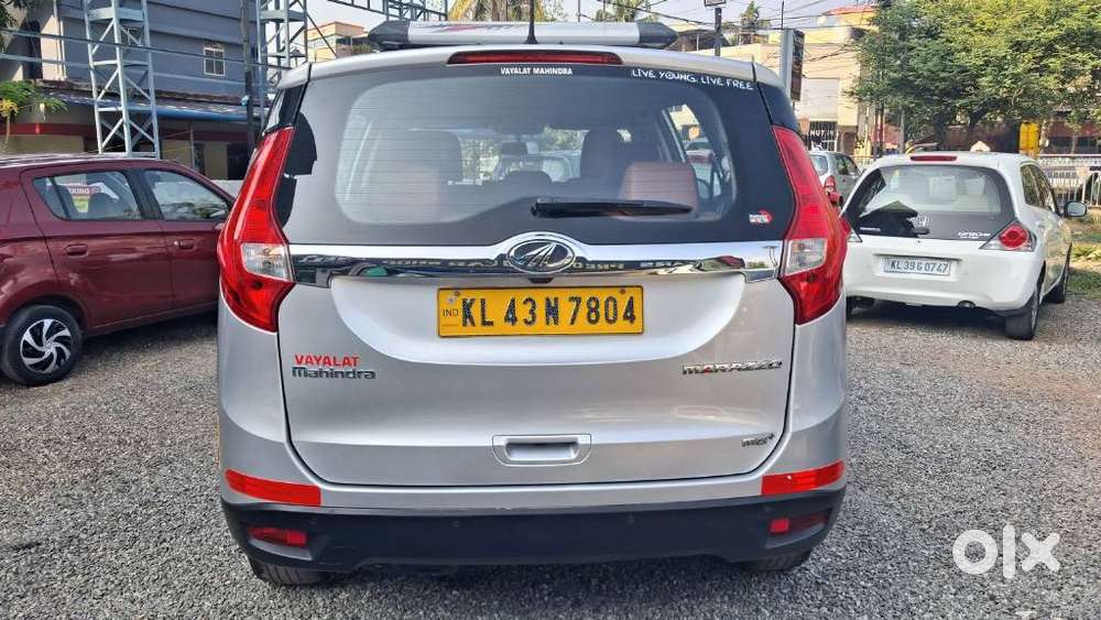 Mahindra Marazzo M6 8str, 2021, Diesel
