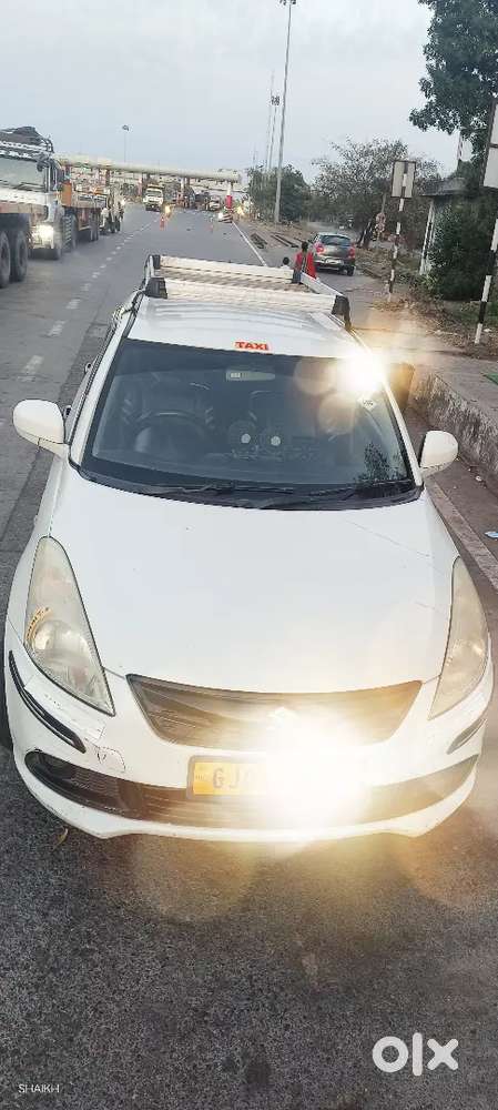Maruti Suzuki Dzire 2023 Cng & Hybrids 180000 Km Driven