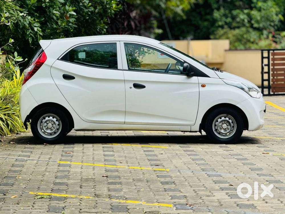 Hyundai Eon Era +, 2016, Petrol