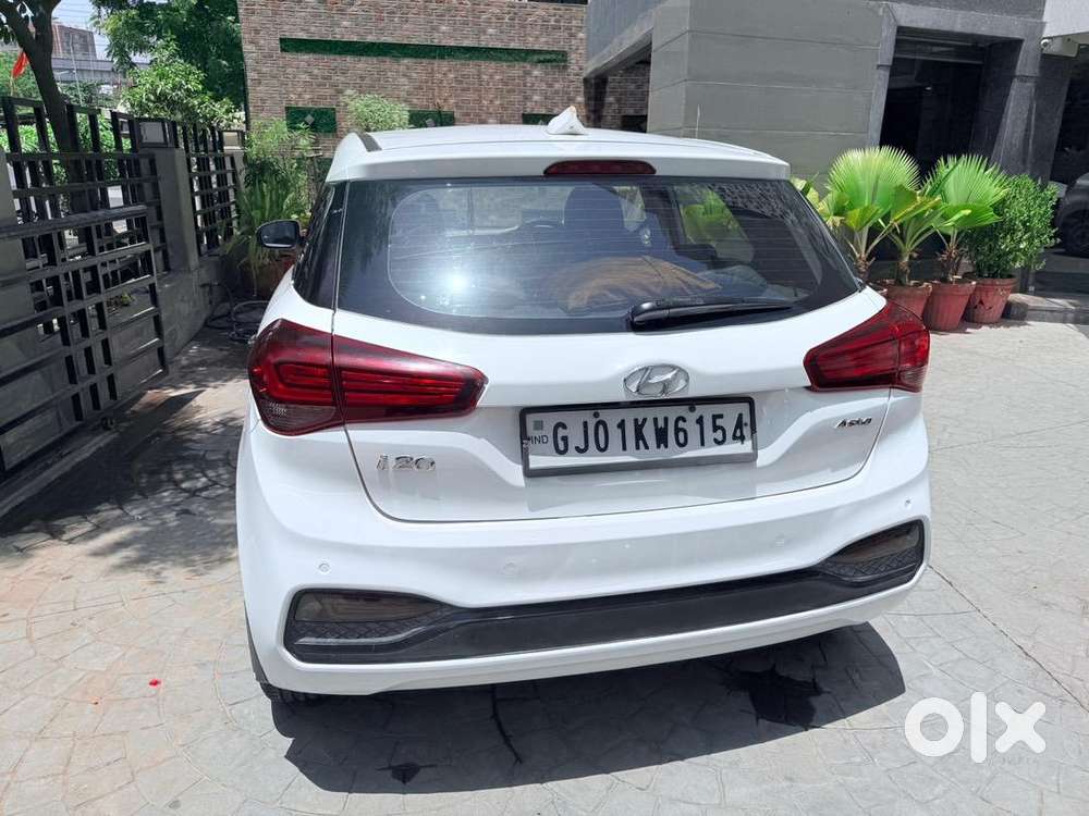 Hyundai I20 2019 Cng & Hybrids 80000 Km Driven